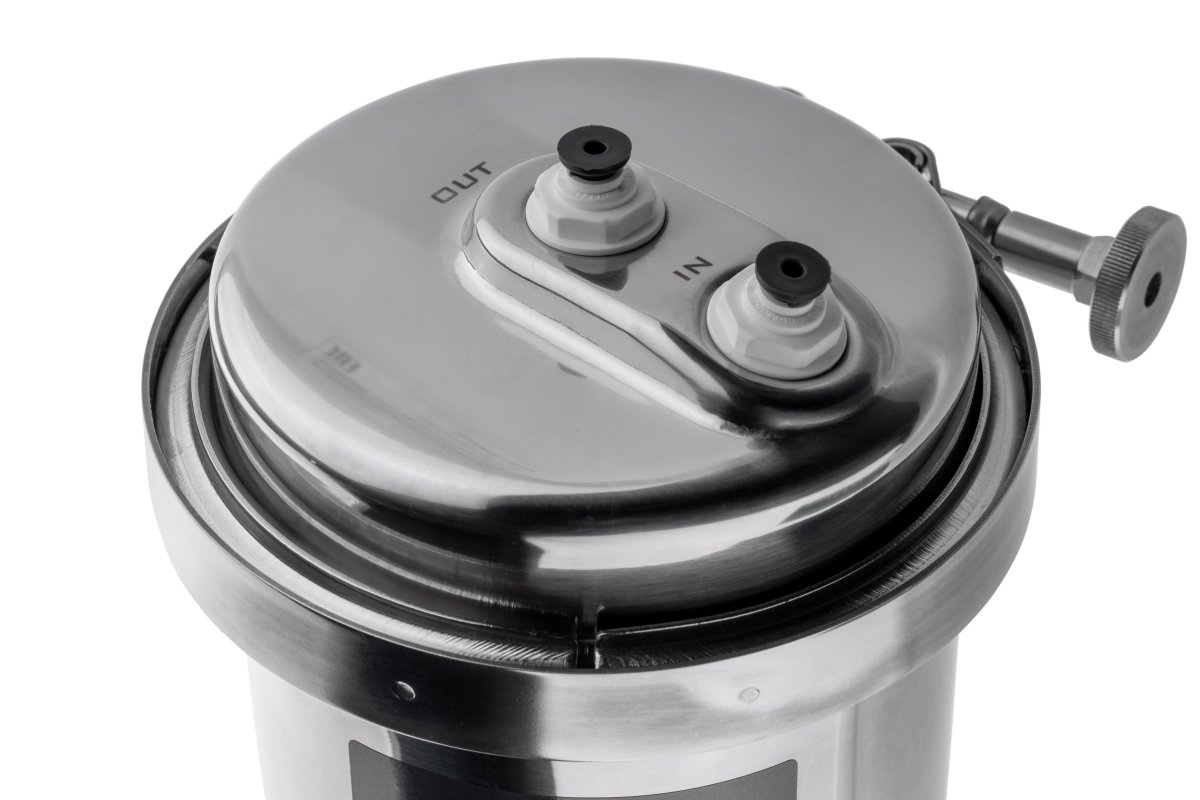 Проточный питьевой фильтр Гейзер ЭКО для жесткой воды (18055)